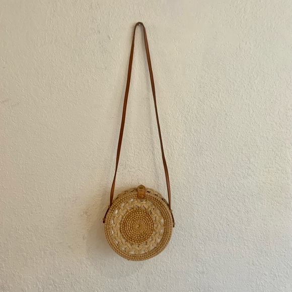 Handwoven rattan Crossbody Bag - Picture 10 of 10